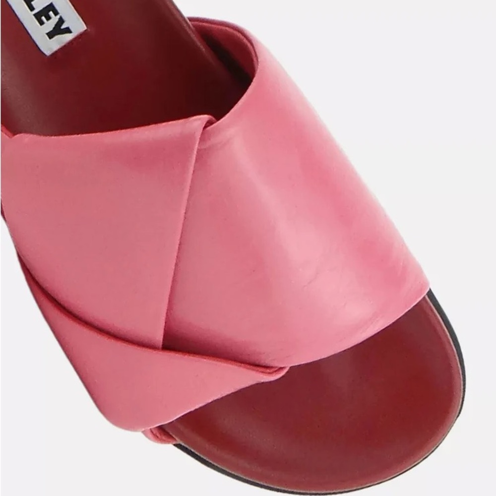 Caverley Pink and redWomen's Sandals